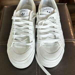 Adidas Platform Nizza Classic White Lace-Up Sneakers